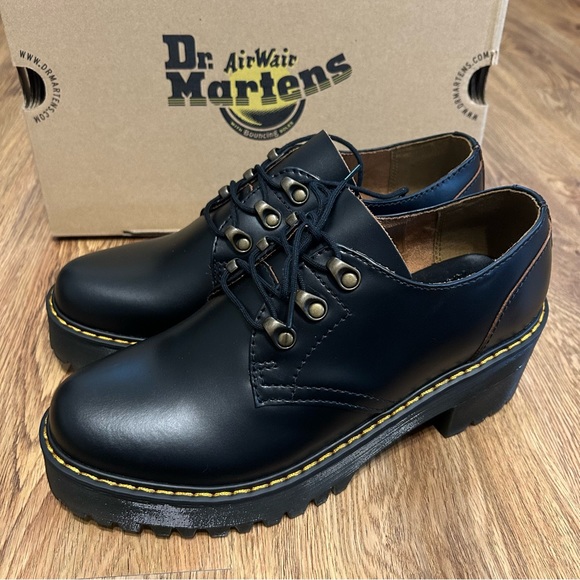 DR MARTENS Leona Lo black leather heeled platform Oxfords lace up shoes women’s - Picture 2 of 7